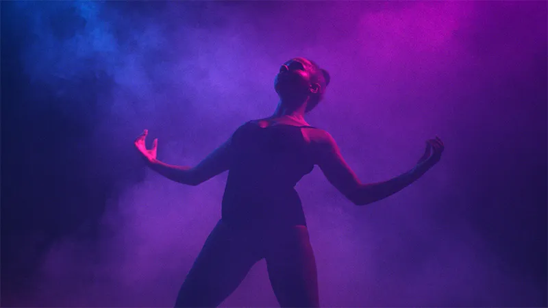 Dust and Smoke - A film by Paul Bland