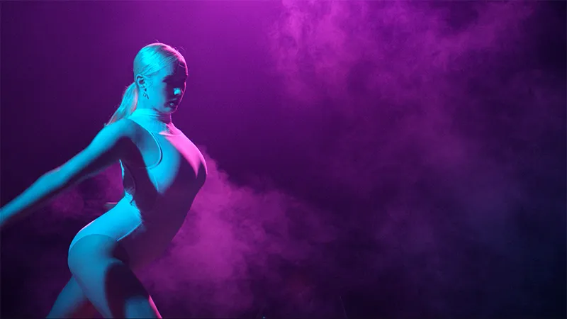 Dust and Smoke - A film by Paul Bland